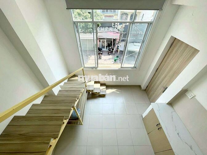 DUPLEX CỬA SỔ TRỜI RỘNG NHƯ BAN CÔNG GẦN FTU HUTECH UTH