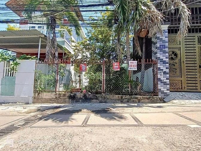 BÁN GẤP LÔ ĐẤT ĐƯỜNG NGUYỄN HOÀNH , TP NHA TRANG  GIÁ RẺ 3,320 TỶ