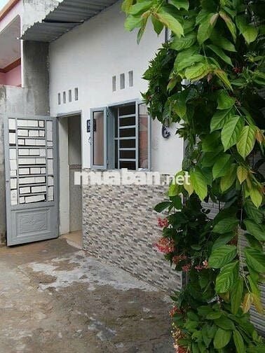 Phòng trọ trống sạch sẽ ở ngay có gác 20m2 đường 12 Tam Bình Thủ Đức