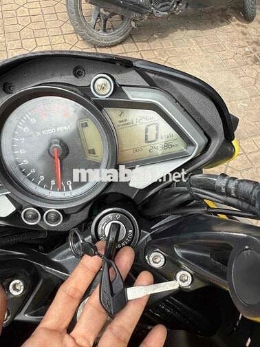 Kawasaki Pulsar 200