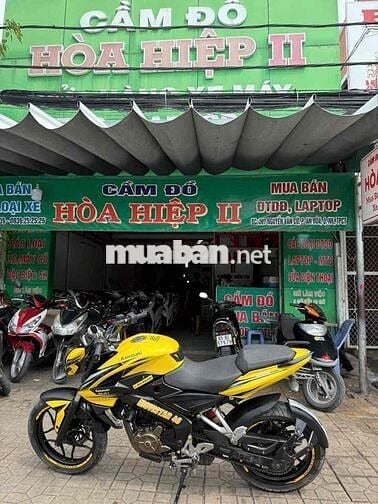 Kawasaki Pulsar 200