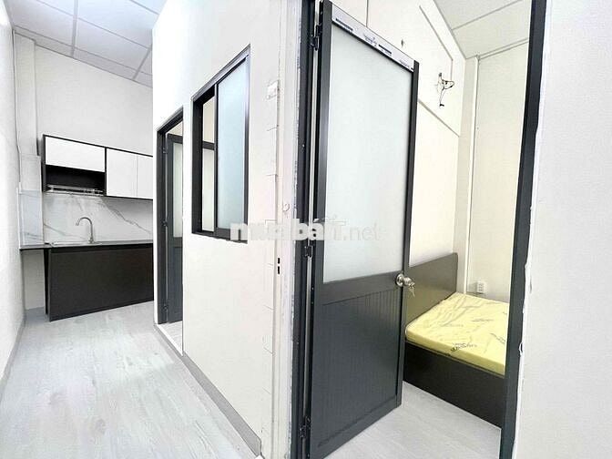 🏡CHO THUÊ 2Phòng Ngủ mớii xây, ở được 4ng4xe ngay CMT8, Q1,Q3
