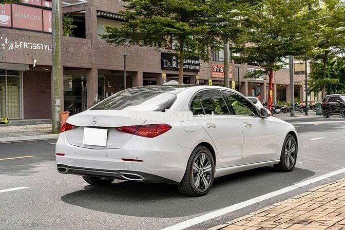 C200 Avantgarde Plus 2021 - sang trọng hiện đại