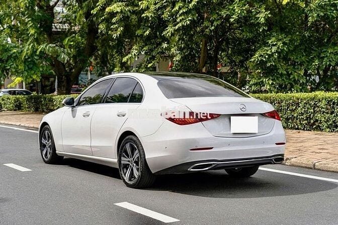 C200 Avantgarde Plus 2021 - sang trọng hiện đại
