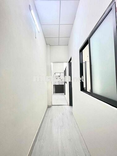 🏡CHO THUÊ 2Phòng Ngủ mớii xây, ở được 4ng4xe ngay CMT8, Q1,Q3