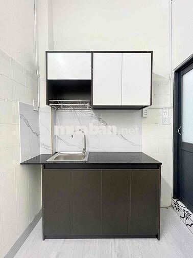 🏡CHO THUÊ 2Phòng Ngủ mớii xây, ở được 4ng4xe ngay CMT8, Q1,Q3