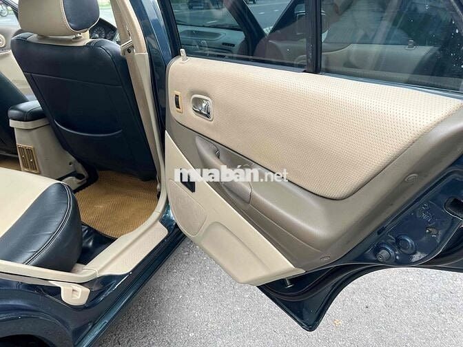 Ford Laser 2004 GHIA 1.8 AT - 100000 km