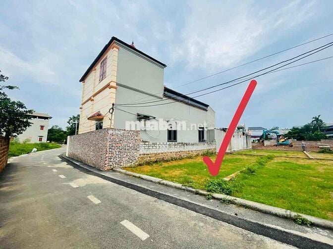 66m thổ cư, đường thông, giáp khu công nghệ cao Hoà Lạc giá đầu tư