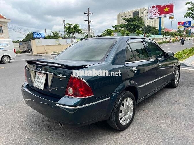 Ford Laser 2004 GHIA 1.8 AT - 100000 km