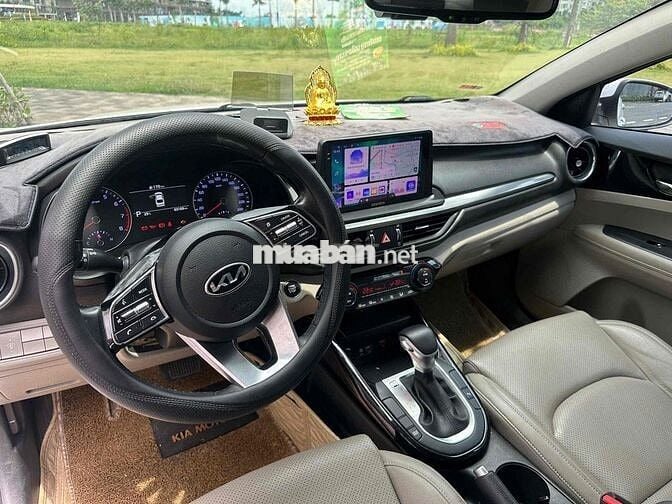 Kia Cerato 1.6 AT Luxury 2020 - 63000 km