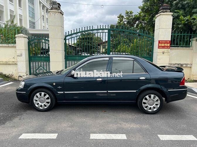 Ford Laser 2004 GHIA 1.8 AT - 100000 km