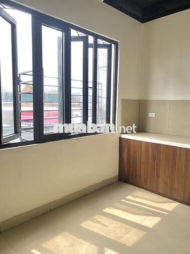 CHO THUÊ PHÒNG 3tr5 - 21m2 XUÂN PHƯƠNG, GA CẦU DIỄN