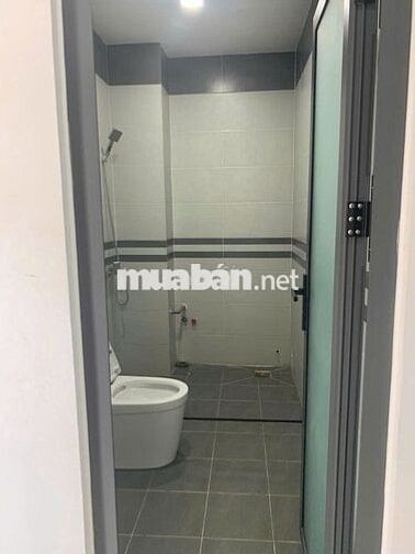 STUDIO CỬA SỔ_AN NINH TỐT_CÁCH TRƯỜNG ĐH NGUYỄN TẤT THÀNH Q.12 7P TỚI