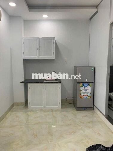 STUDIO CỬA SỔ_AN NINH TỐT_CÁCH TRƯỜNG ĐH NGUYỄN TẤT THÀNH Q.12 7P TỚI