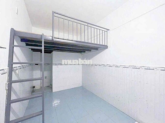 PHÒNG CÓ GÁC CAO SẴN MÁY LẠNH MỚI NGAY GẦN NHÀ THỜ PHAOLO, AEON