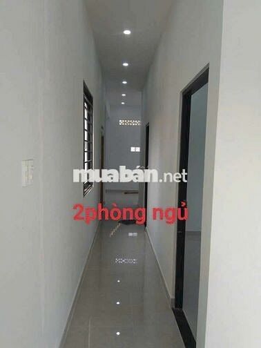 Cần bán gấp đất thổ cư xã Hưng Long mua đất tặng nhà mới vô ở liền