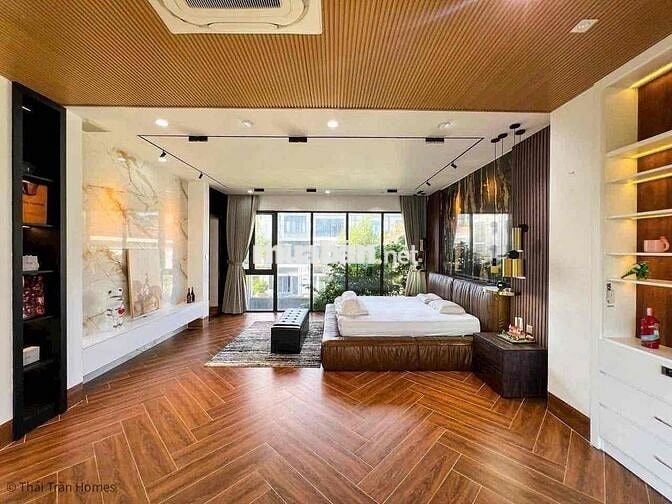 CHO CĂN BIỆT THỰ - CÓ HỒ BƠI - GARA Ô TÔ - THANG MÁY - KDC NAM LONG