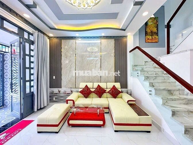 BÁN NHÀ HẺM XE HƠI 6M TIỆN KINH DOANH.