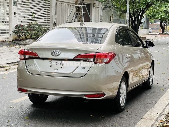 Toyota Vios 2021 1.5E MT - 63000 km Vàng cát đẹp