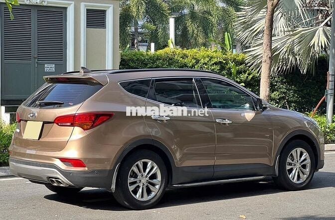 Bán xe Santafe 2.4AT 2017 máy xăng zin