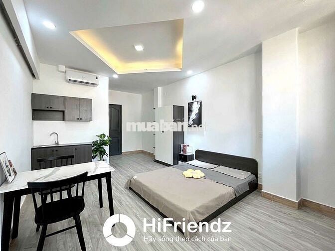 Trống phòng cửa sổ trời mặt tiền Trần Bình Trọng Quận 5 kế Đại học SP