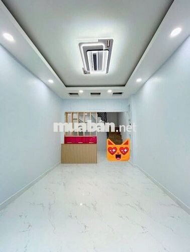 NHÀ HOÀNG DIỆU Q4- HẺM OTÔ - 34m2 - 3 LẦU ĐÚC KO QH- GIÁ 6 TỶ NHỈNH