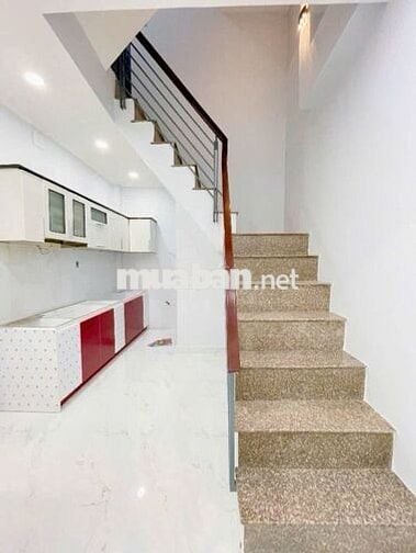 NHÀ HOÀNG DIỆU Q4- HẺM OTÔ - 34m2 - 3 LẦU ĐÚC KO QH- GIÁ 6 TỶ NHỈNH