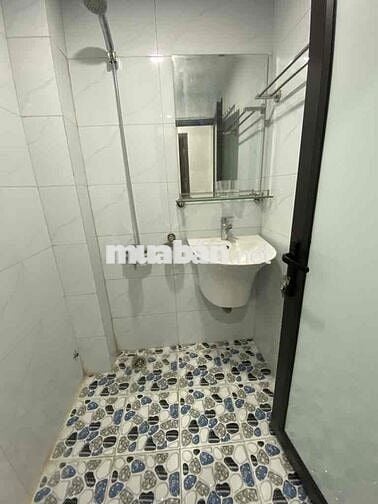 NHÀ TẬP THỂ TẦNG 2 SIÊU HIẾM - Ô TÔ ĐỖ CHÂN CẦU THANH