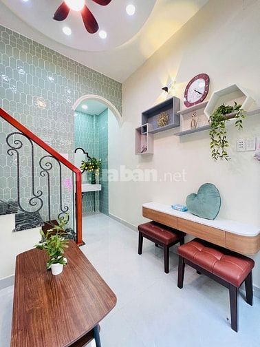Bán nhà 16/ Nguyễn Thiện Thuật, P2, Quận 3 hẻm 4m thông Bàn Cờ