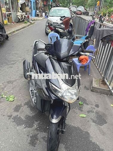 Honda Air Blade đen, tay ga