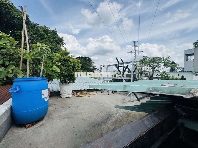 Bán nhà Phú Thọ Hoà 40m2 hỗ trợ vay bank chỉ 2.xx tỷ TL
