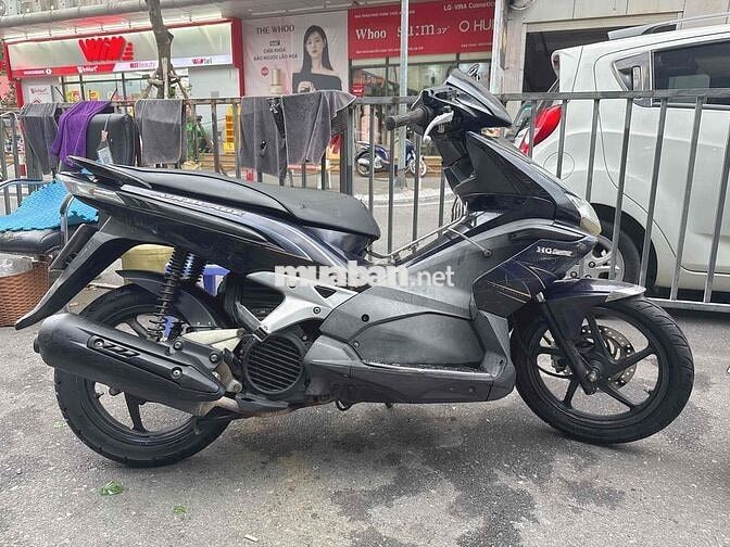 Honda Air Blade đen, tay ga