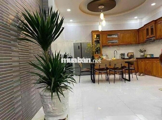 ✅NHÀ ĐẸP FULL NỘI THẤT [5 x 10] 2 LẦU 3PN,4WC ,LK 4-5✅