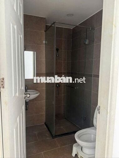 Chung cư Tân Phước, Lý Nam Đế, Q11: 2p ngủ, 2wc, Ko NT, 11tr5/th