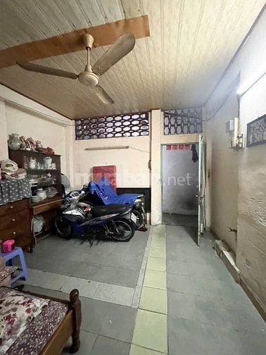 GÓC CHO THUÊ : QUẬN 1 GIÁ 13triệu/ tháng( cọc 1 tháng)