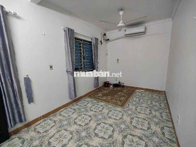 Bán nhà Khâm Thiên - 4 tầng - 3PN - Ngõ thoáng. Giá: 4,5 tỷ