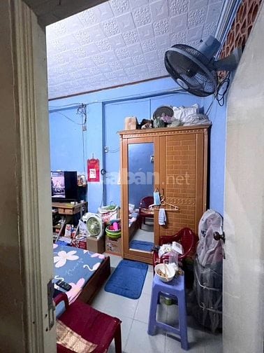 GÓC CHO THUÊ : QUẬN 1 GIÁ 13triệu/ tháng( cọc 1 tháng)