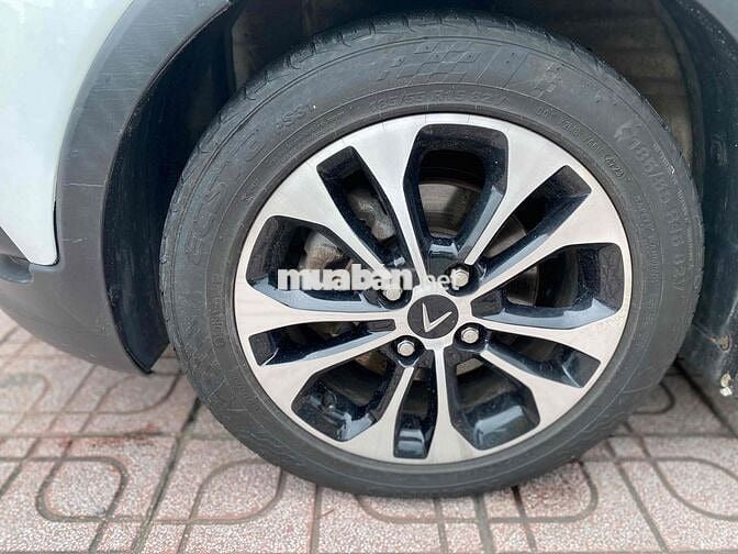 VinFast Fadil 2020 1.4 AT - 71000 km
