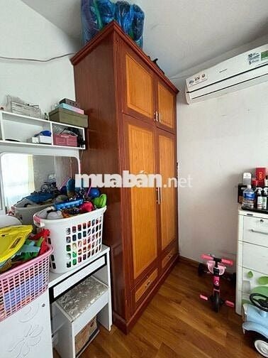 Bán căn hộ Ehome 3, 2PN, 2WC, lầu cao view đẹp, giá 2,28 tỷ