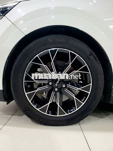 Kia Carnival 2022 2.2D Premium 7 chỗ - 65000 km