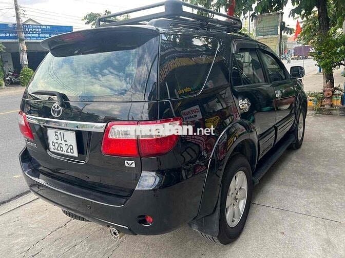 Toyota Fortuner 2010 2.5G - 111 km