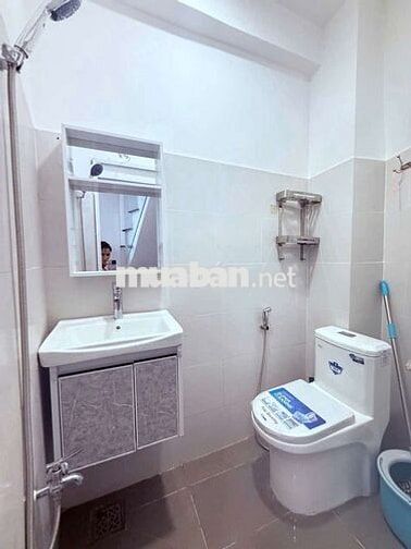 Bán 199/8 Phùng Văn Cung, gần ngã tư Phú Nhuận, Phan Xích Long, hh1%