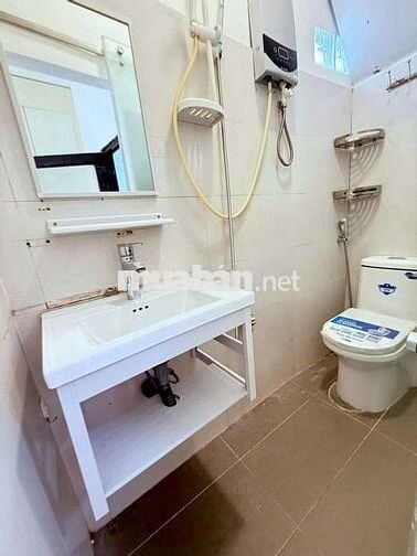 Bán 199/8 Phùng Văn Cung, gần ngã tư Phú Nhuận, Phan Xích Long, hh1%