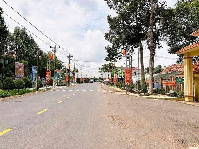 Khả Năng Sinh Lời Cao – Mua Lô Đất Mặt Tiền, Vị Trí Đắc Địa!”