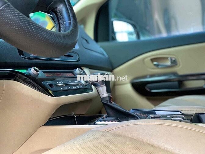Kia Sedona 2021 2.2 DAT LUXURY - 60000 km