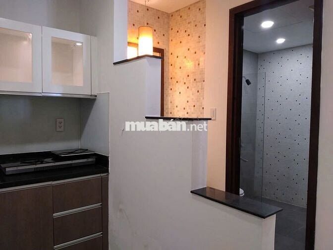 Cho thuê nhà mặt tiền Minh Phụng, P.10, Q.11 giá 25tr