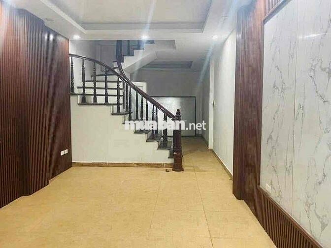 BÁN NHÀ THUÝ LĨNH 32/38M2 x 3TẦNG, GẦN PHỐ - GIÁ 4.8TỶ.