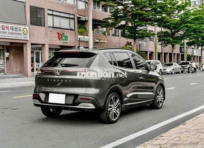 VinFast VFe34 2022  - xe của người hiện đại
