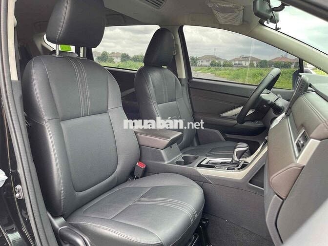Mitsubishi Xpander 2024 Premium 1.5 AT - 30000 km