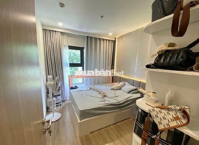 Bán Căn 2N1VS 55m2, tại Vinhomes smart city. Giá 4,5 tỷ
